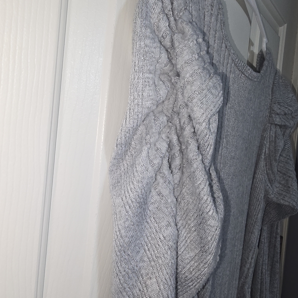 Absolutely Famous Gray Long Sleeve Dress - Picture 5 of 5